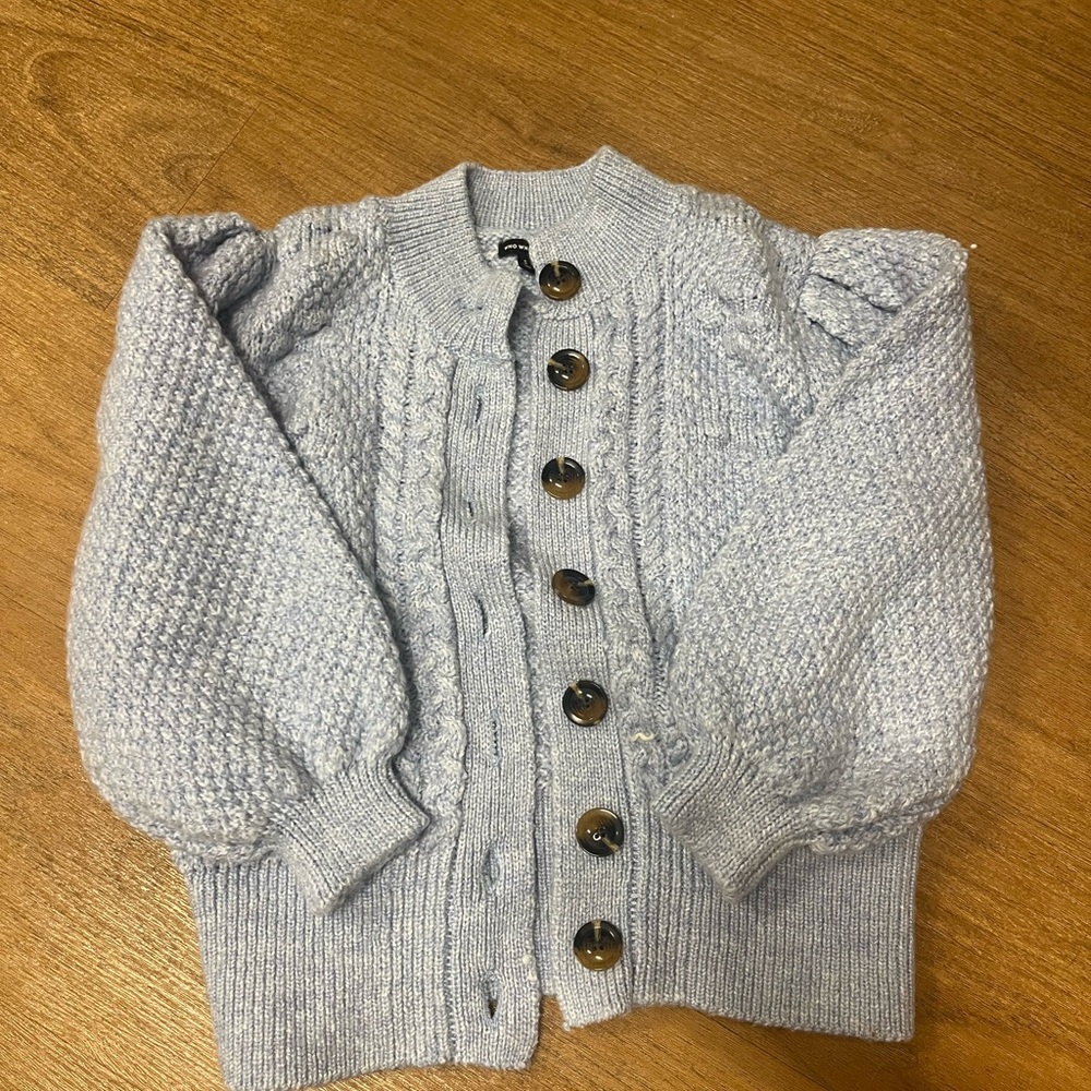 Who What Wear Light Gray Button-Up Cardigan